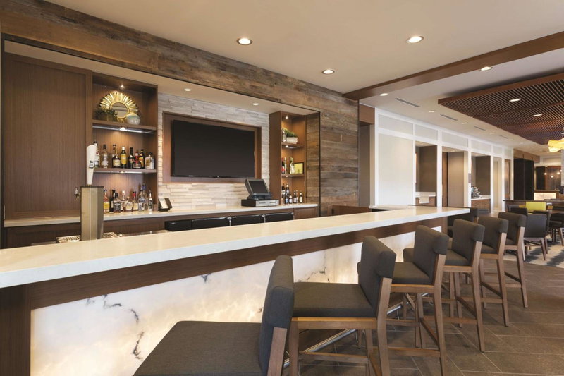Homewood Suites by Hilton Pittsburgh Downtown, Pittsburgh, United States