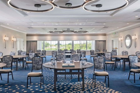DoubleTree Suites by Hilton Naples, Naples, United States