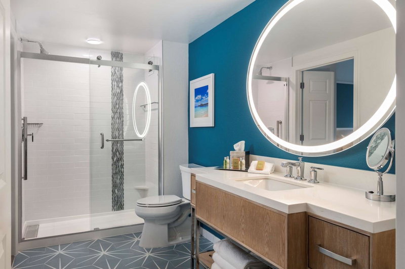 DoubleTree Suites by Hilton Naples, Naples, United States