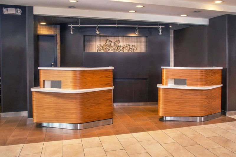 Comfort Inn & Suites Bethlehem Lehigh Valley Airport, Bethlehem, United States