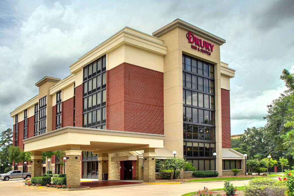 Hotel · Heritage Inn & Suites The Woodlands, Trademark by Wyndham, The Woodlands