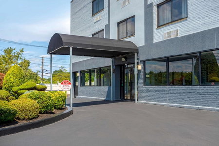 Econo Lodge Hicksville - Long Island, Hicksville, United States