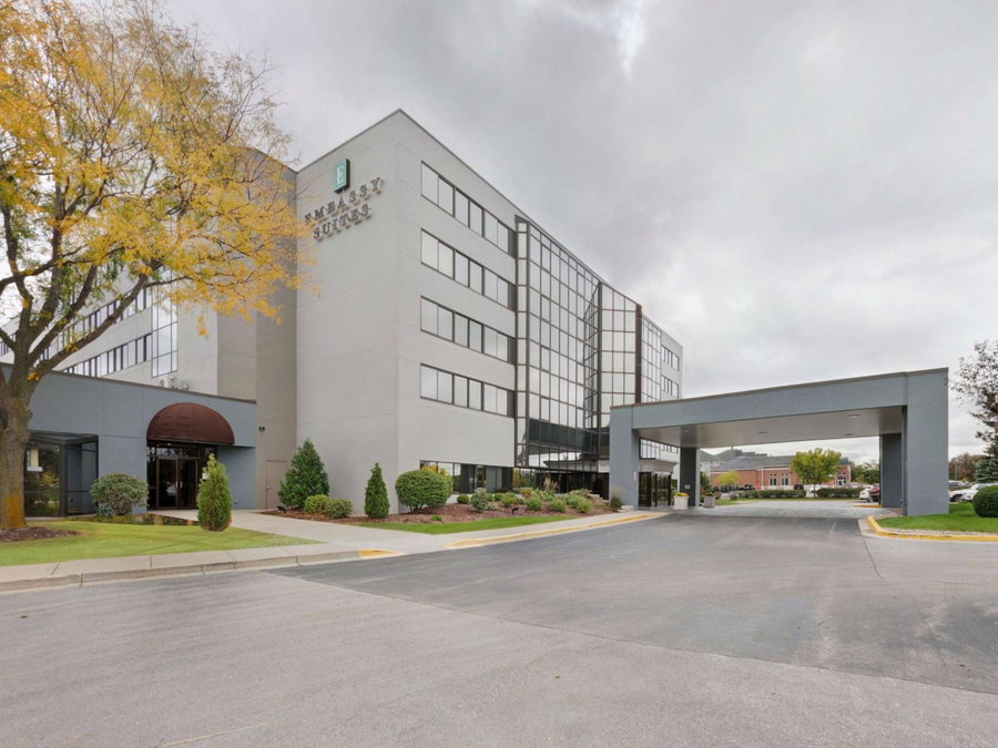 Embassy Suites by Hilton Milwaukee Brookfield, Brookfield, United States