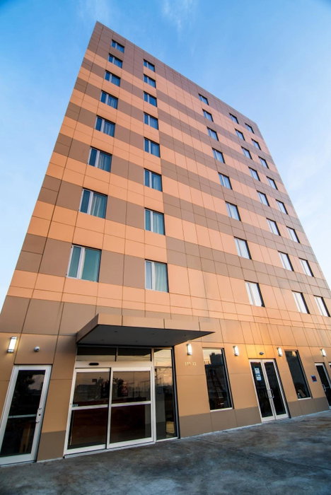 John Hotel, Queens, United States