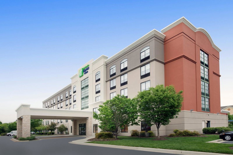 Holiday Inn Express & Suites Baltimore - BWI Airport North by IHG, Linthicum Heights, United States