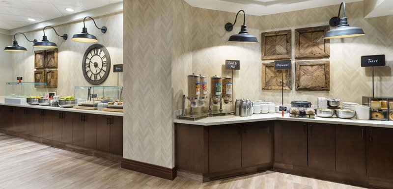 Embassy Suites Denver Tech Center, Centennial, United States