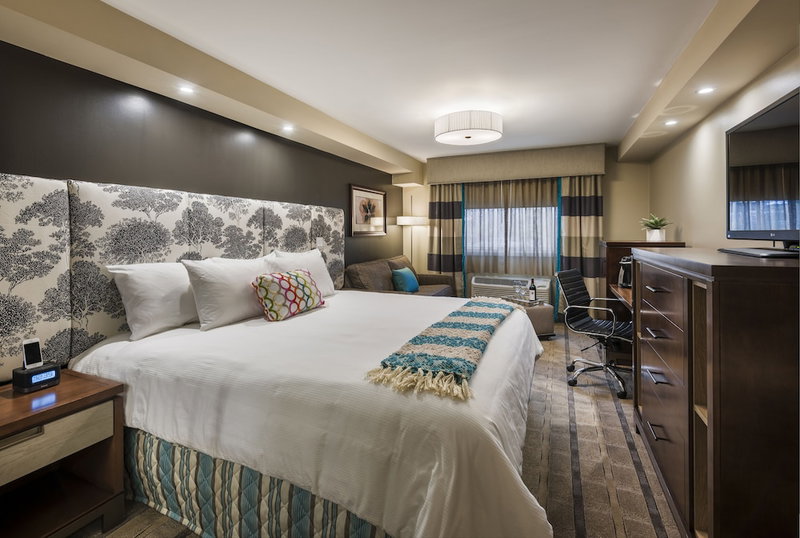 The Kenilworth Hotel - Airport West, Kenilworth, United States