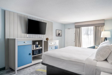 Capt Hirams Resort, Sebastian, United States