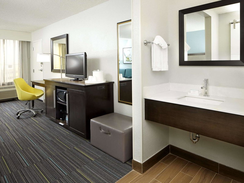 Hampton Inn Orlando Near Universal Blv/International Dr, Orlando, United States
