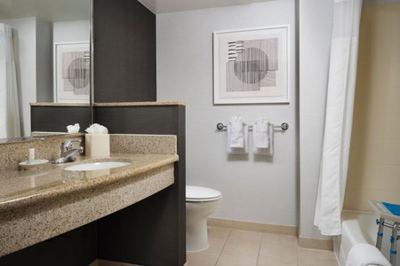 Courtyard by Marriott Washington Capitol Hill/Navy Yard, Washington, United States