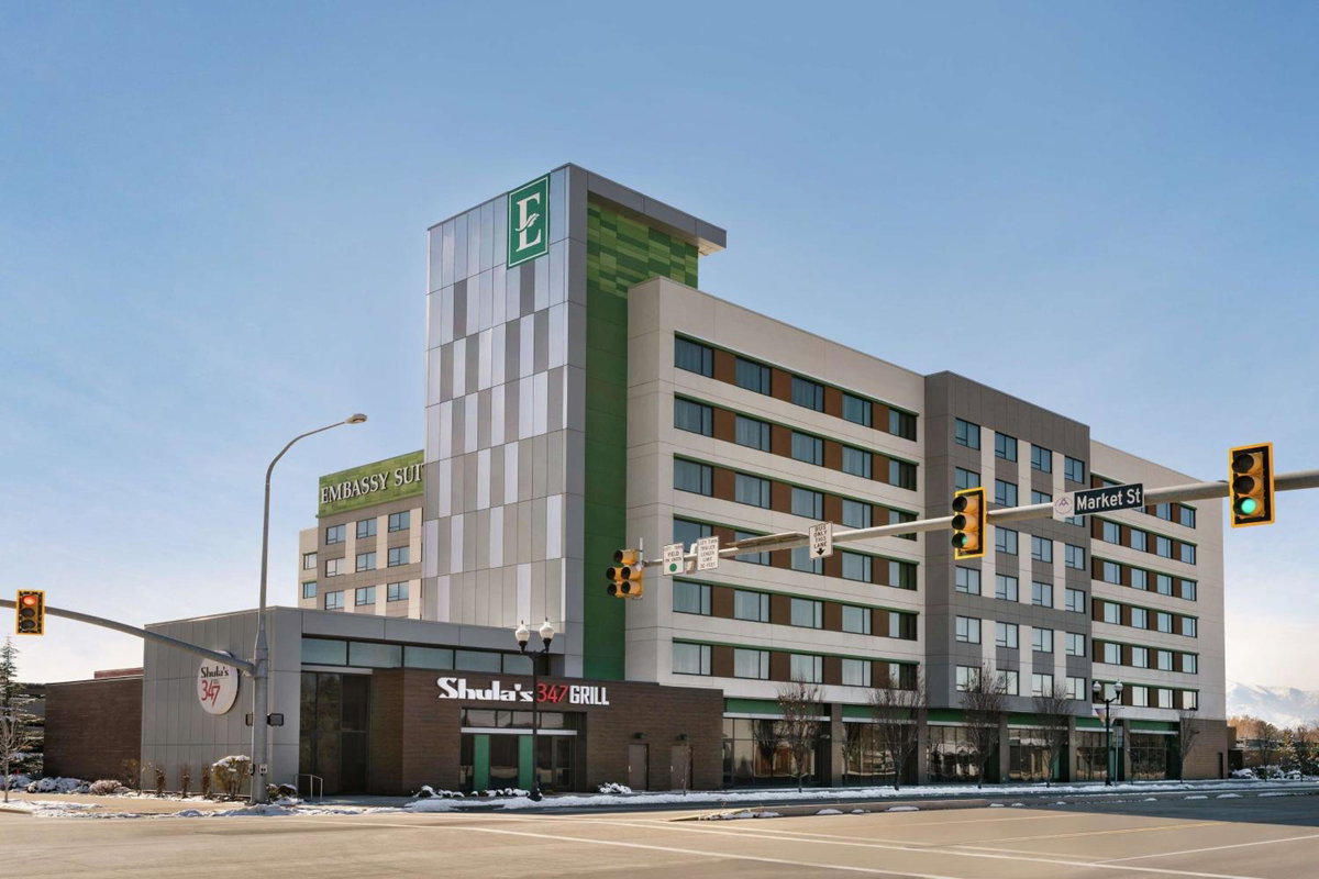 Hotel · Embassy Suites by Hilton Salt Lake West Valley City, West Valley City
