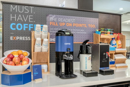 Holiday Inn Express and Suites Edwardsville by IHG, Edwardsville, United States