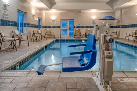 Holiday Inn Express and Suites Edwardsville by IHG, Edwardsville, United States