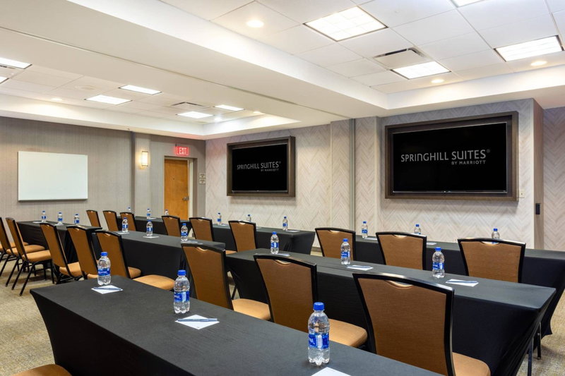SpringHill Suites by Marriott Miami Airport South Blue Lagoon Area, Miami, Estados Unidos