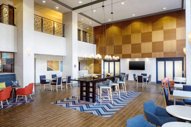 Hampton Inn by Hilton Garden City Long Island, Garden City, Vereinigte Staaten