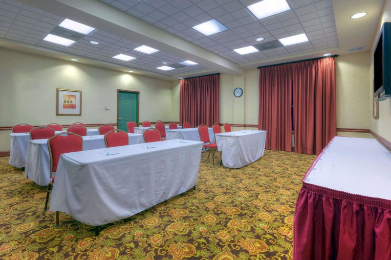 Country Inn & Suites by Radisson, Fredericksburg, VA, Fredericksburg, United States