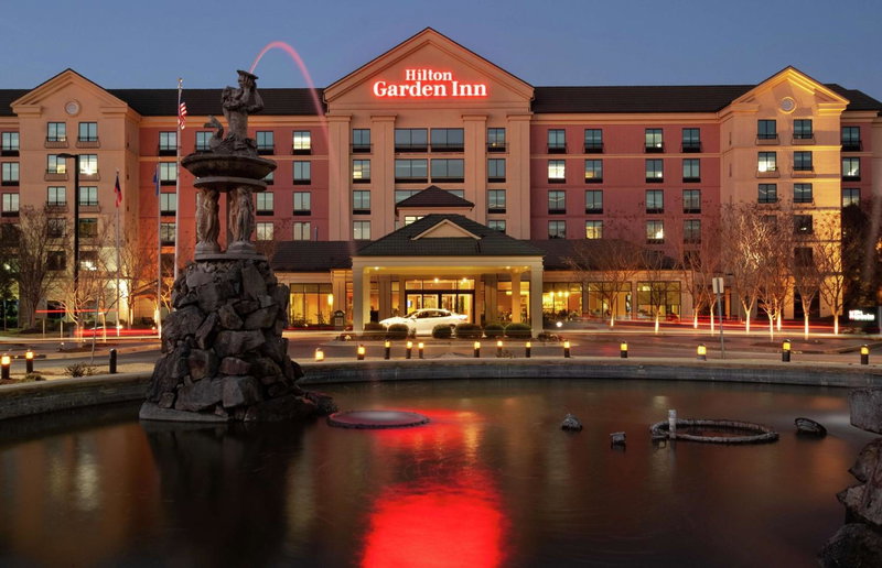 Hilton Garden Inn Atlanta Airport/Millenium Center, Atlanta, United States