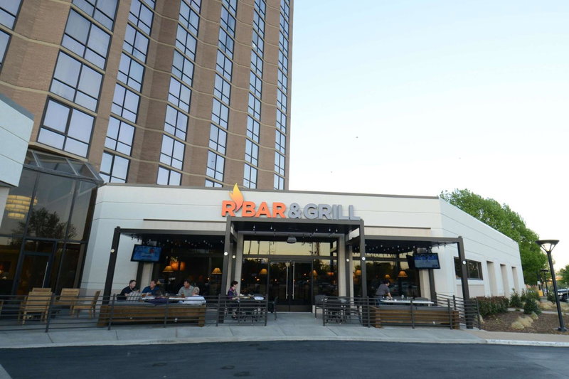 Hilton Arlington, Arlington, United States