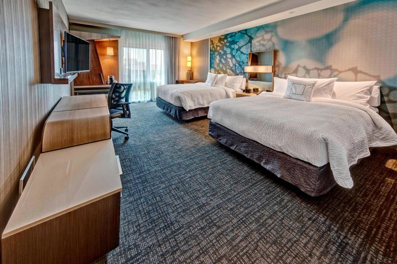 Courtyard by Marriott Westbury Long Island, Westbury, United States