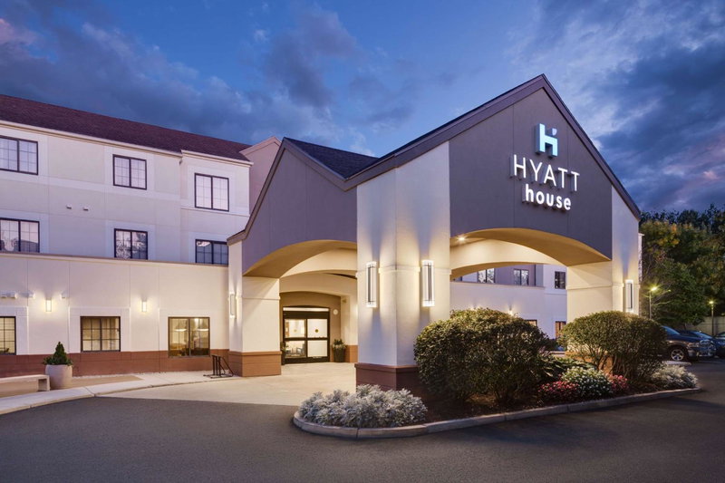 Hyatt House Boston Waltham, Waltham, United States