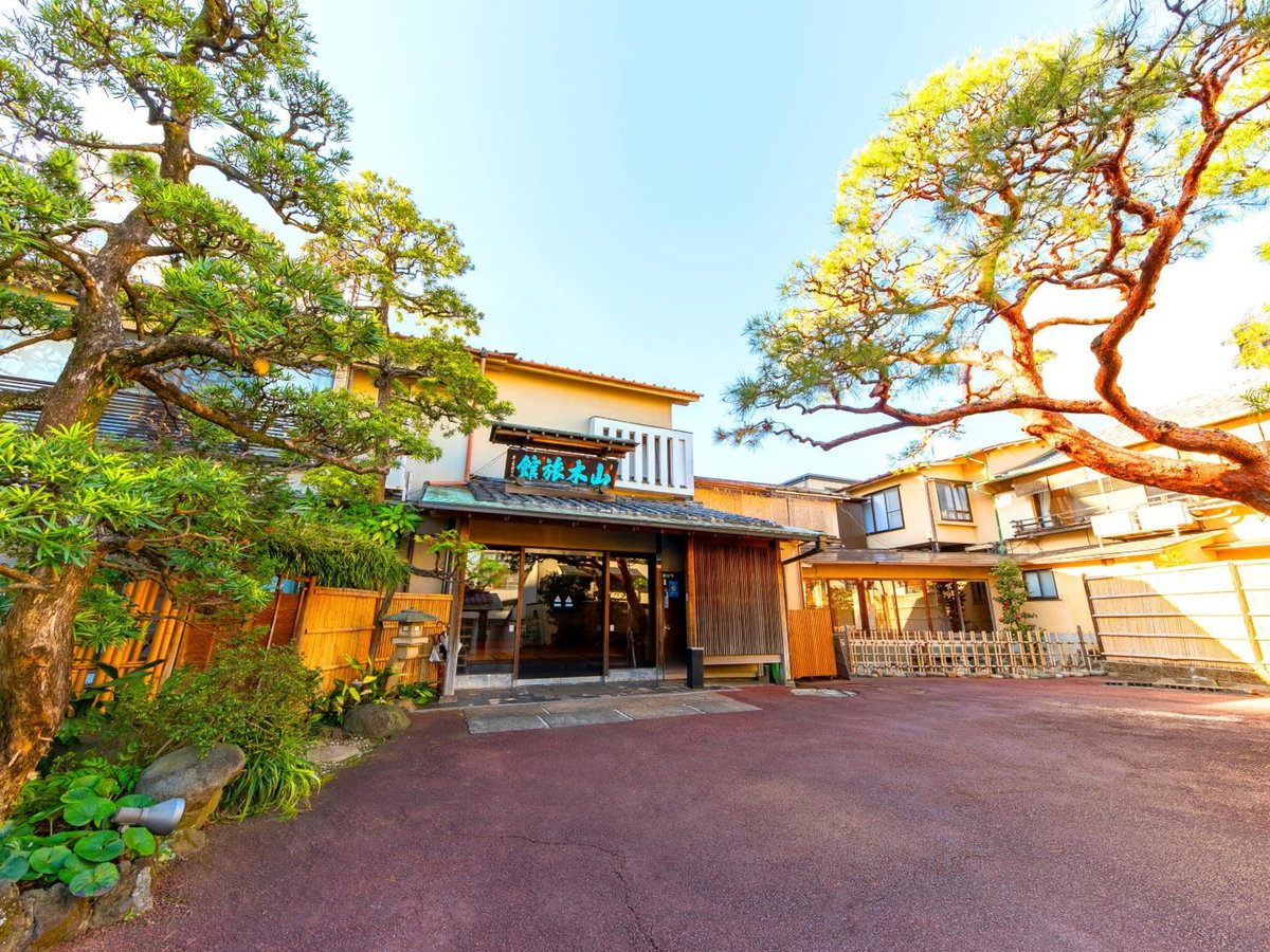 Atami Onsen Yamaki Ryokan, Japan