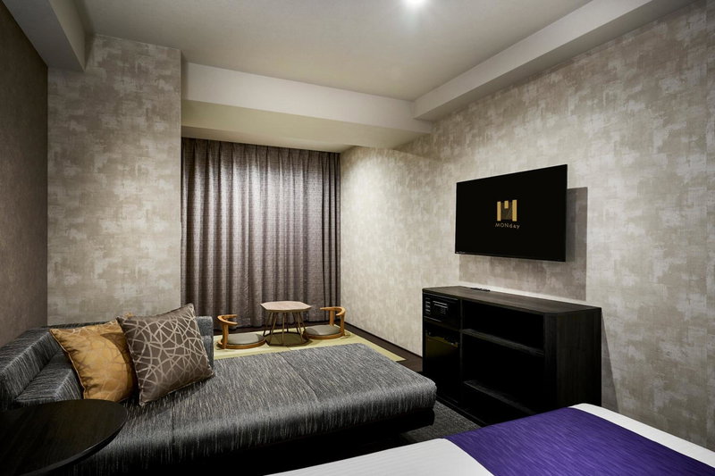 hotel MONday KYOTO MARUTAMACHI, Kyoto, Япония