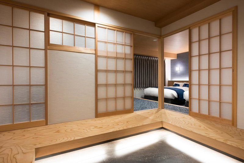 Rinn Niomon, Kyoto, Japan