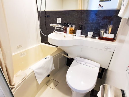 Hotel Livemax Chiba Sogaekimae, Chiba, Japan