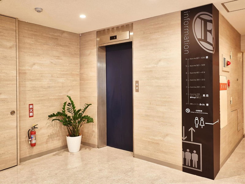 エナジックホテル山市 Enagic HOTEL YAMAICHI, Naha, Япония