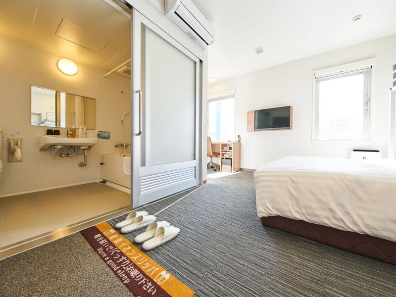 Super Hotel Mihara Ekimae, Mihara, Япония