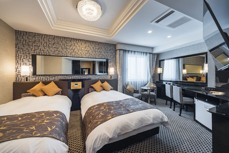 APA Hotel Nishifunabashi Ekimae, Funabashi, Япония