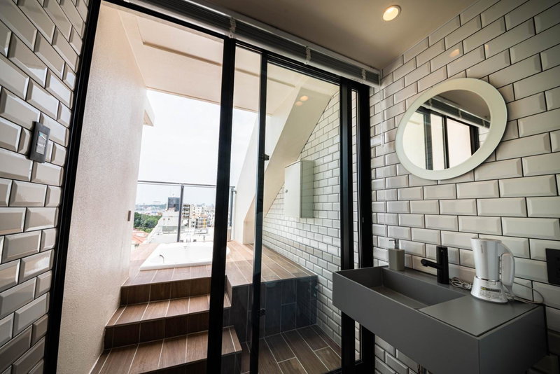 Hotel Brick, Naha, Japan