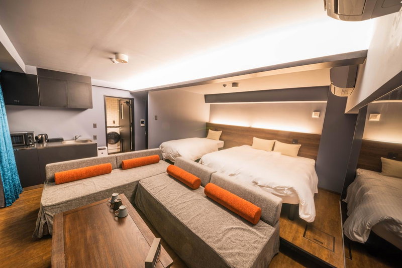 Hotel Brick, Naha, Japan