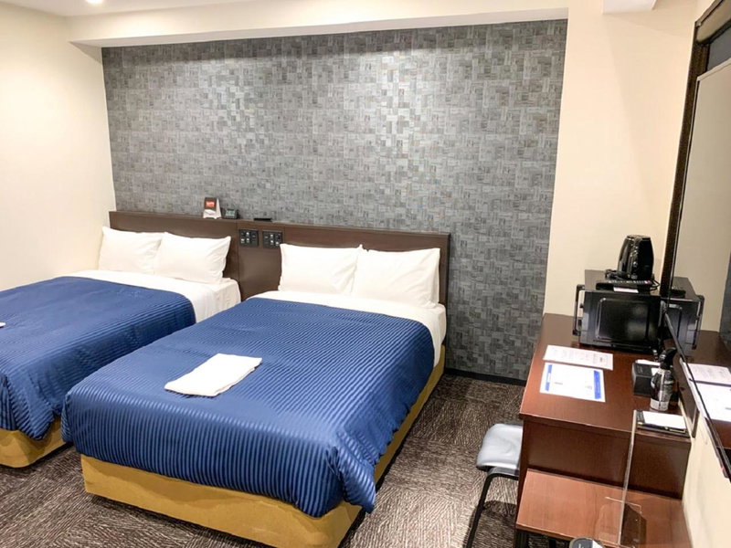 HOTEL LiVEMAX Nishinomiya, Nishinomiya, Япония