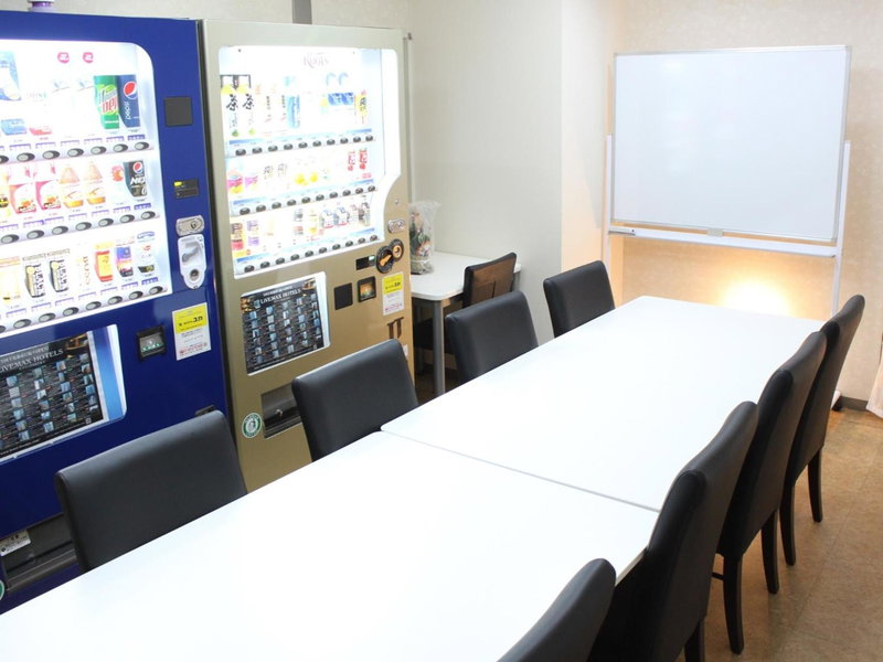 HOTEL LiVEMAX BUDGET Tokyo Hamura Ekimae, Hamura, Japan