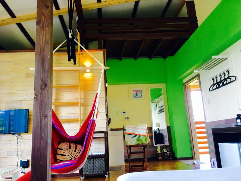Ma-Blue Garden House, Motobu, Япония