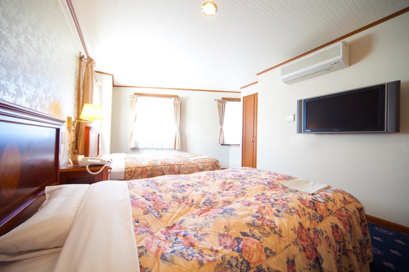 Beppu Station Hotel, Beppu, Japón
