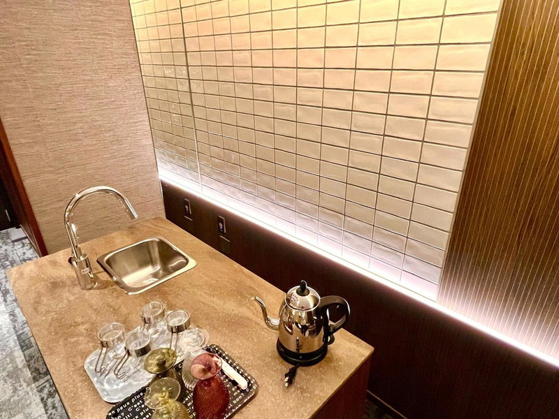 Beautemps, Osaka, Japon