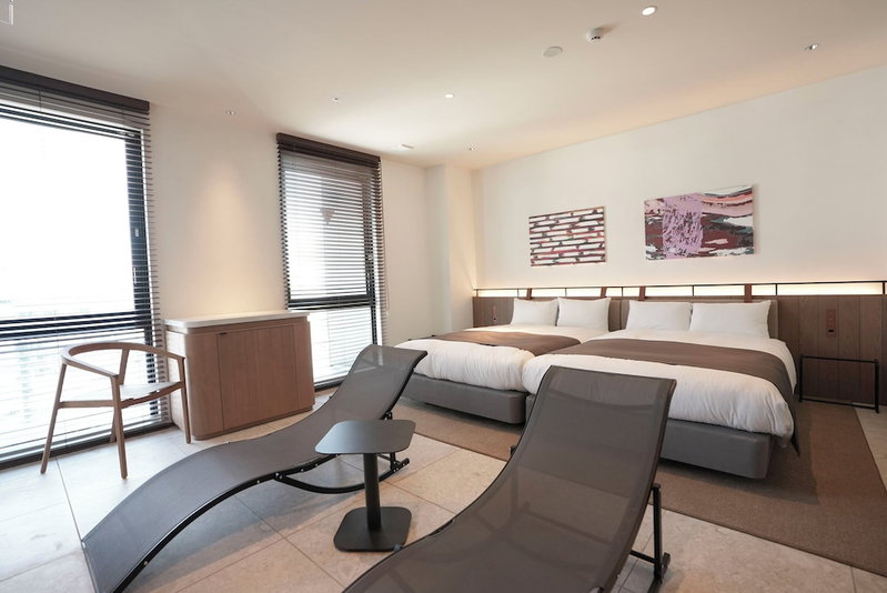 CINQS Hotel, Osaka, Japón