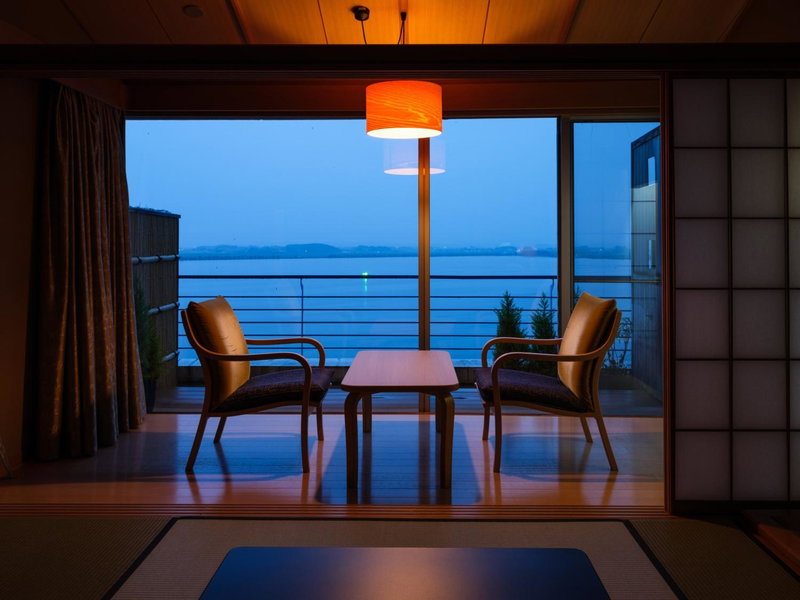 APA Hotel & Resort Kaga Katayamazu Onsen Kasuikyo, Kaga, Япония