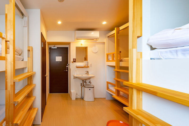 plat hostel keikyu sapporo sky, Sapporo, Japón
