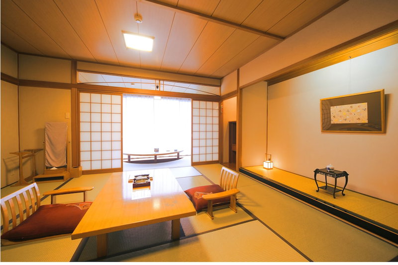 Yufuin Onsen Yufuin Kotobuki Hananosho, Yufu, Japan