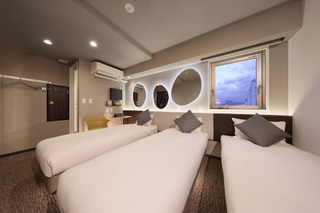 Tennoji Crystal Hotel, Osaka, Япония