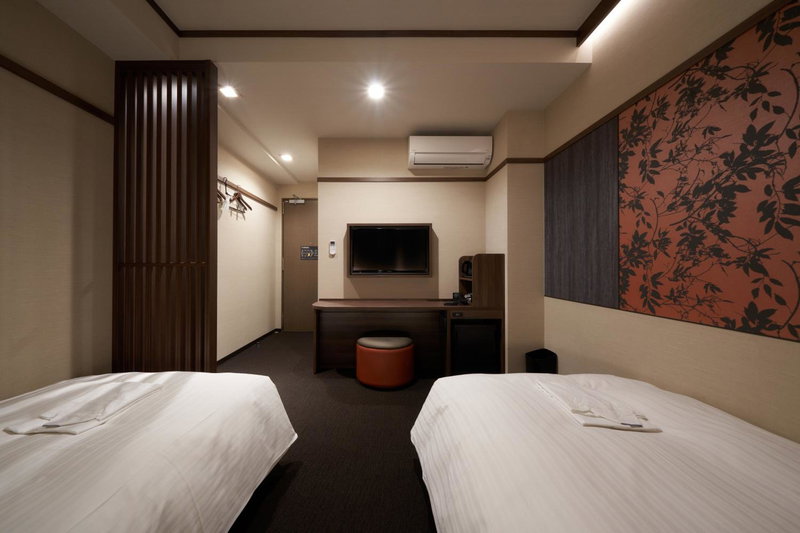 Welina Hotel Shinsaibashi NAGOMI, Osaka, Япония