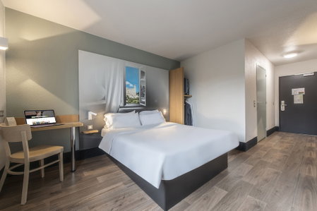 B&B HOTEL Orange, Orange, France