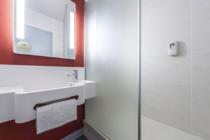 B&B HOTEL Orange, Orange, France