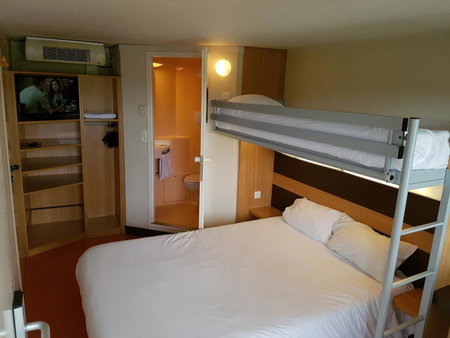 Premiere Classe Amiens Est - Glisy, Glisy, France