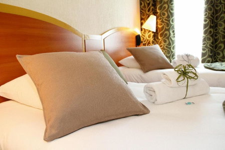 Hotel Kyriad Lamballe, Lamballe, France