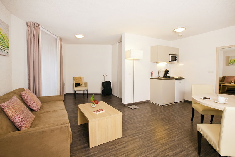 Residhome Neuilly Bords de Marne, Neuilly-Plaisance, Francia