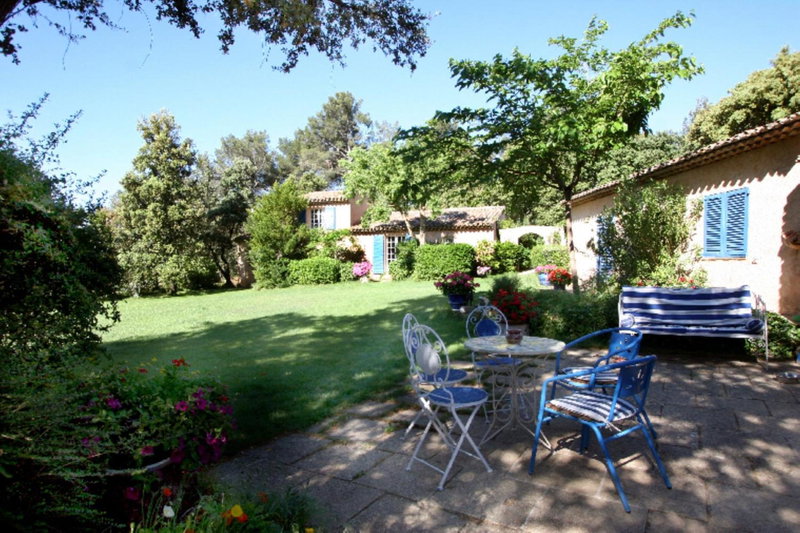 La Ferme, Saint-Marc-Jaumegarde, Francia